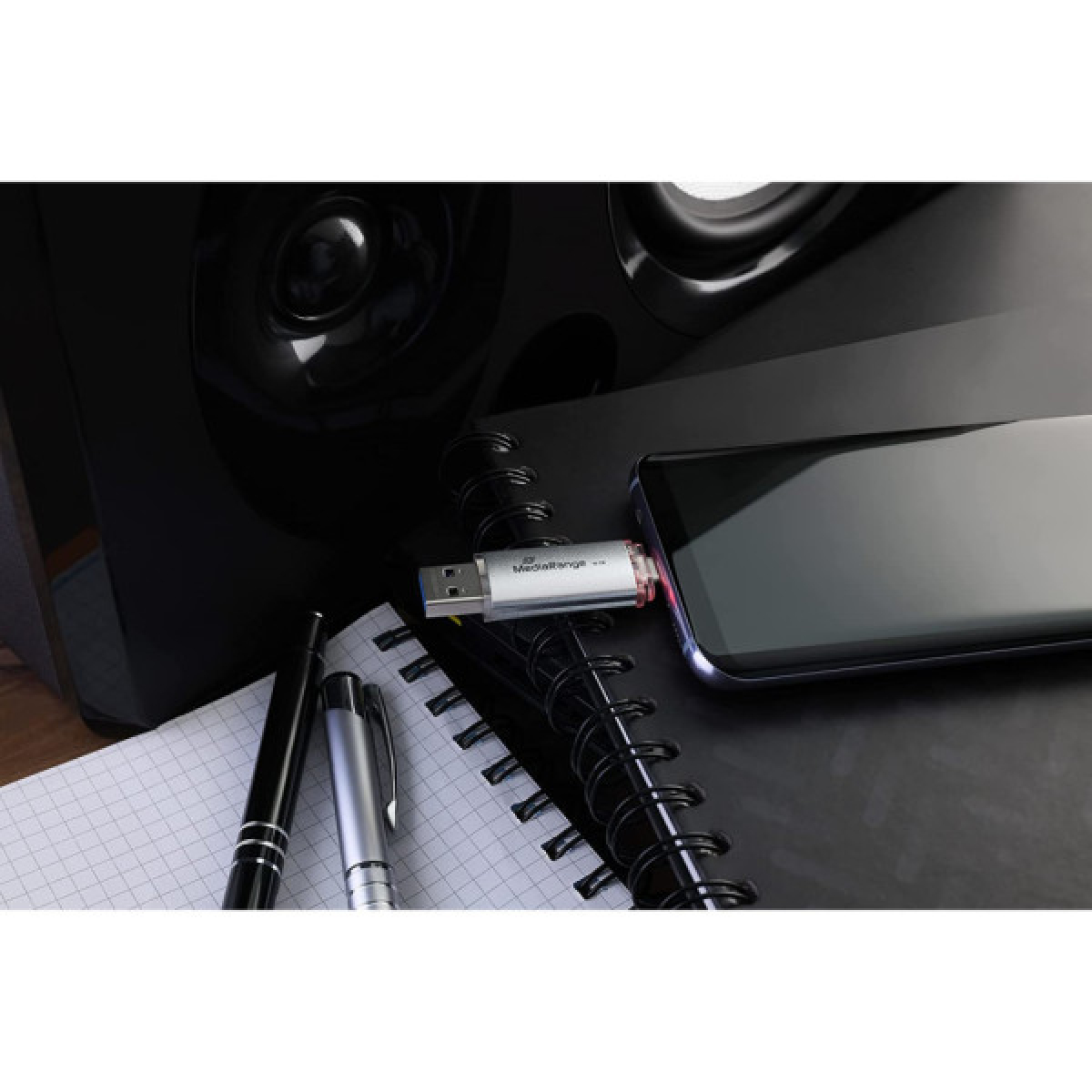 USB флеш накопичувач Mediarange 128GB Silver USB 3.0 / Type-C (MR938) - Фото 3