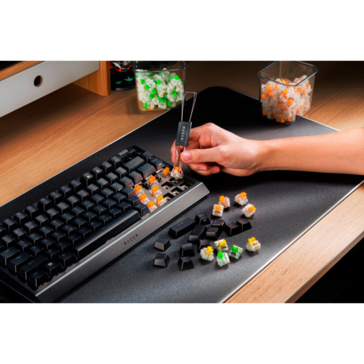 Клавіатура Razer BlackWidow V4 75 USB UA Black (RZ03-05000100-R3M1) - Фото 11