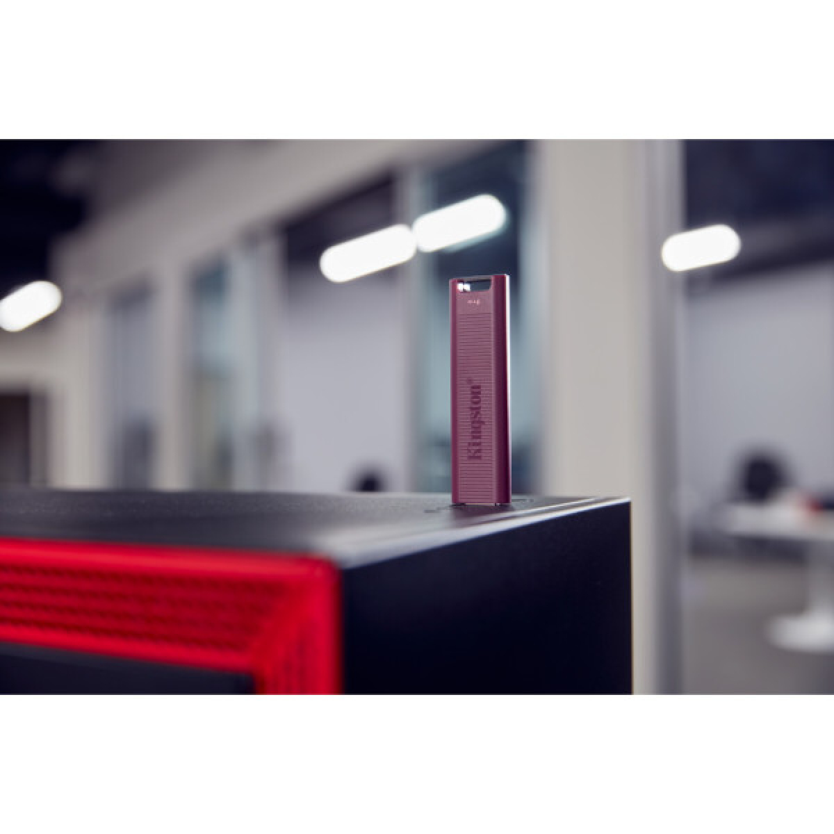 USB флеш накопичувач Kingston 512GB DataTraveler Max USB 3.2 Gen 2 (DTMAXA/512GB) - Фото 7