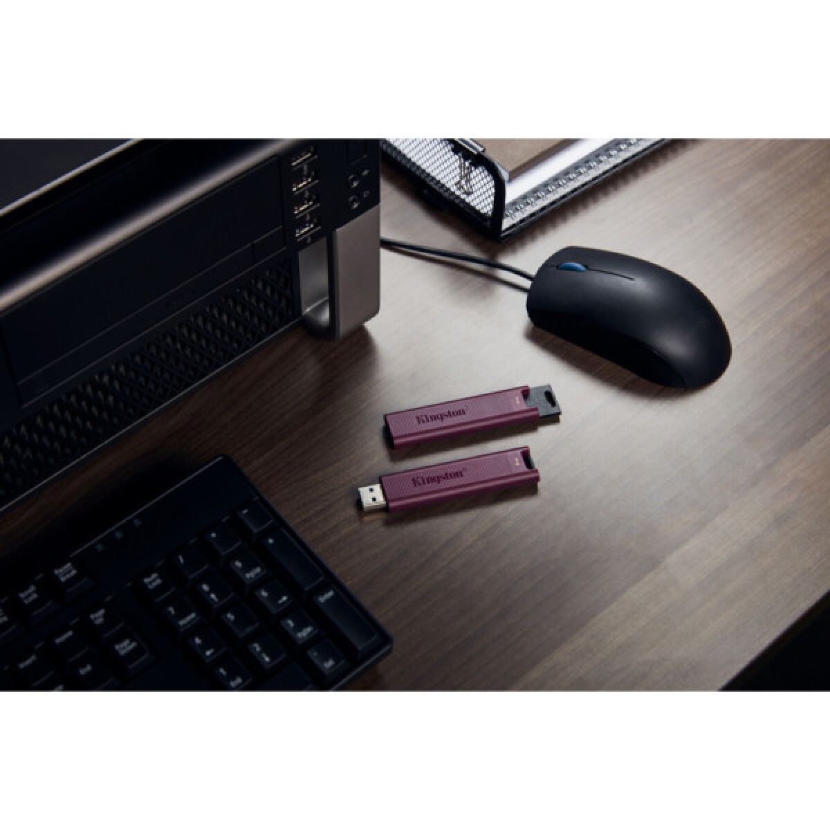 USB флеш накопичувач Kingston 512GB DataTraveler Max USB 3.2 Gen 2 (DTMAXA/512GB) - Фото 10
