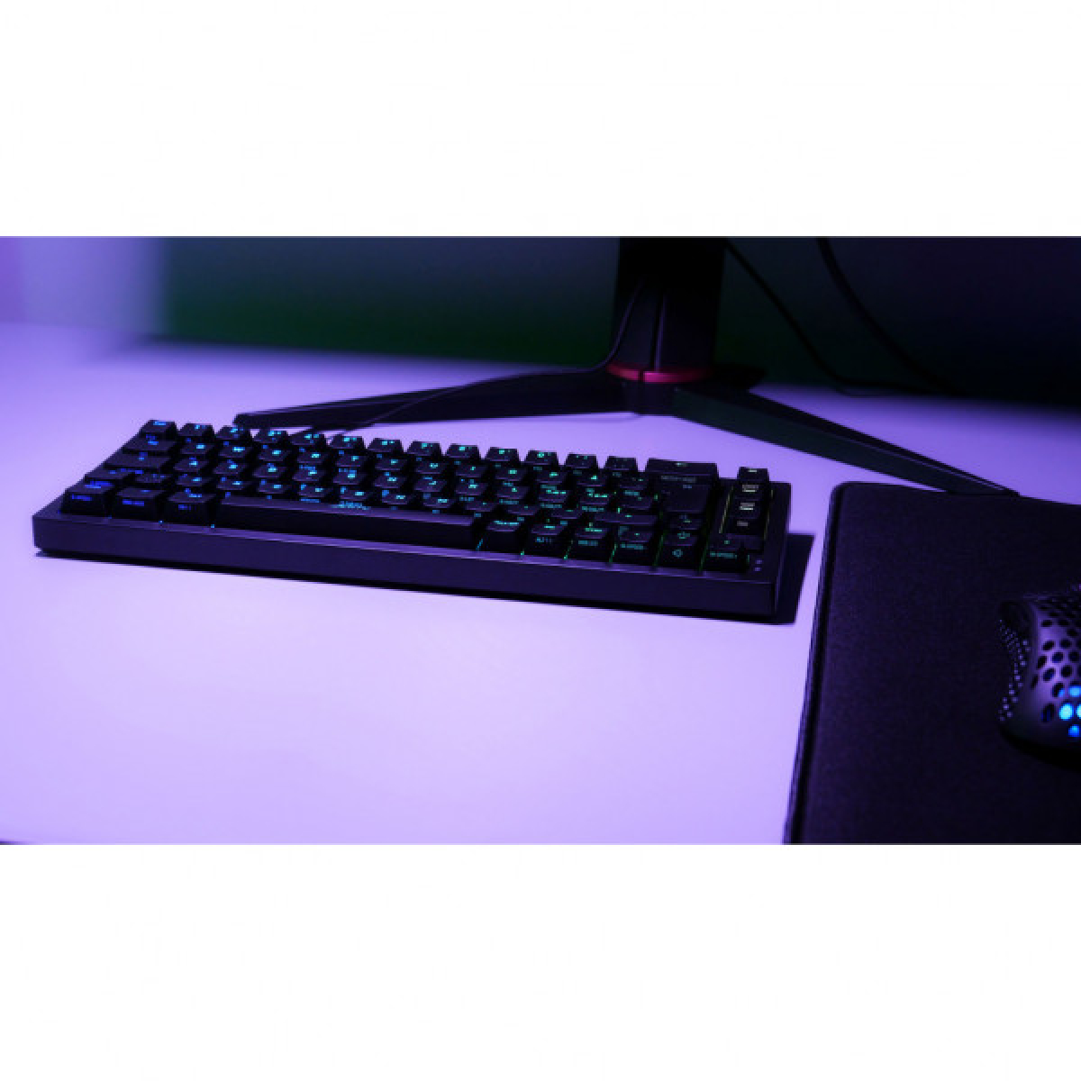 Клавіатура Xtrfy K5 68 keys Kailh Red Hot-swap RGB UA Black (K5-RGB-CPT-BLACK-R-UKR) - Фото 3
